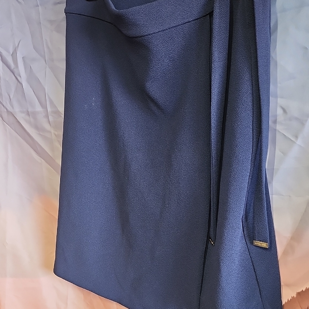 *Elegant Navy Women's Midi Skirt Nwt